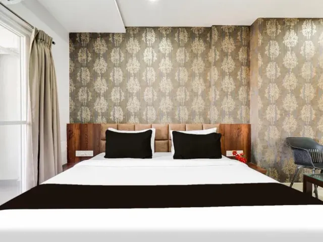 Photo 9 of 10 at Townhouse Oak DLF Newtown Formerly South Square