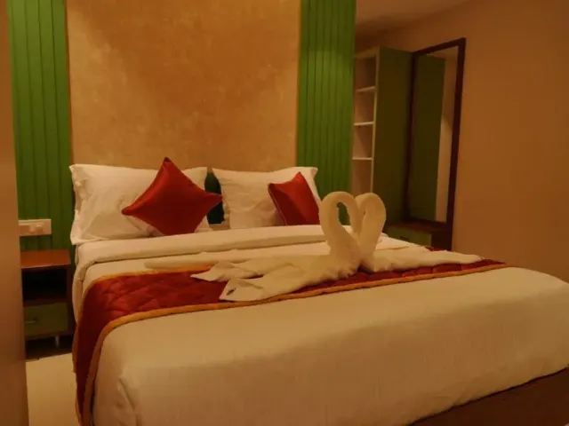 Photo 3 of 10 at Majesty inn