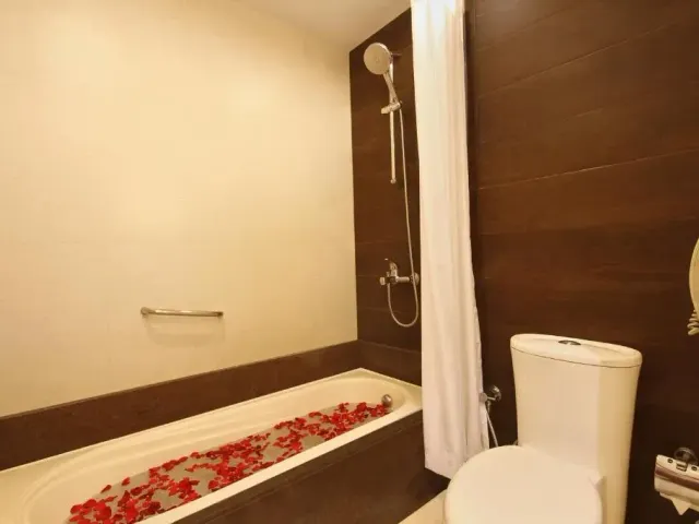 Photo 8 of 10 at Fortune Select JP Cosmos, Bengaluru - Member ITC Hotels' Group
