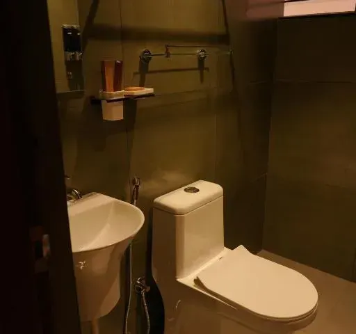 Photo 6 of 10 at Majesty inn