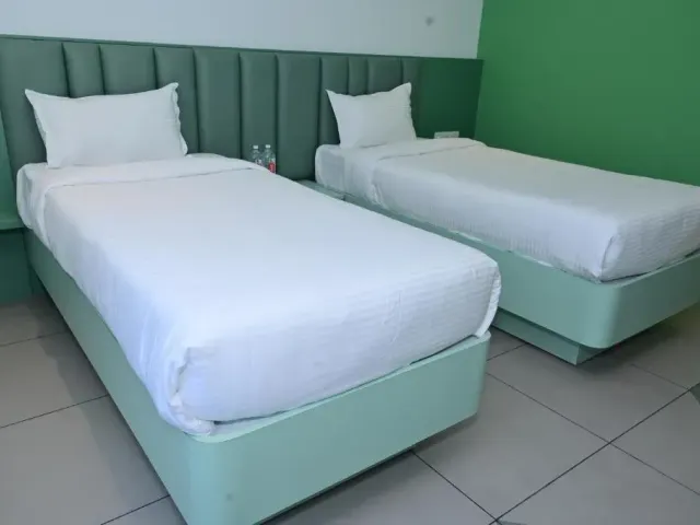 Photo 5 of 10 at Lumis Hotel Whitefield