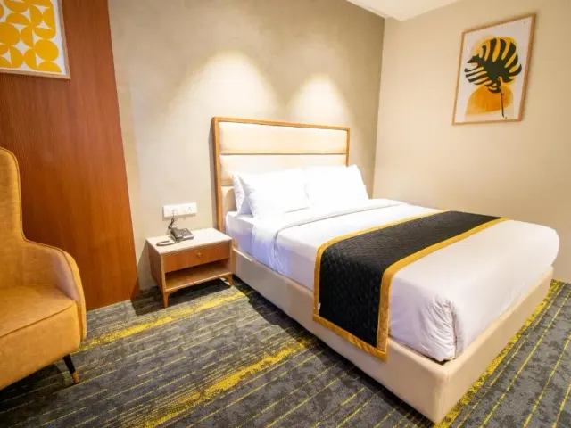 Photo 8 of 10 at Hotel Sing 65