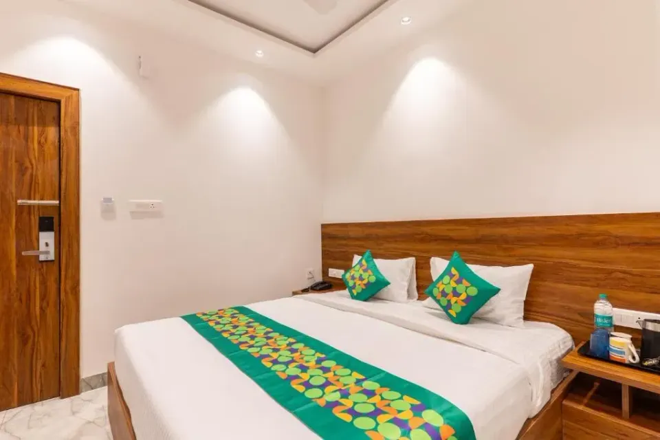 Photo 1 of 10 at Treebo Global Stay, Jayanagar