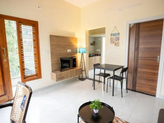 Photo 4 of 10 at 1BHK Near Royal Meenakshi Mall 403