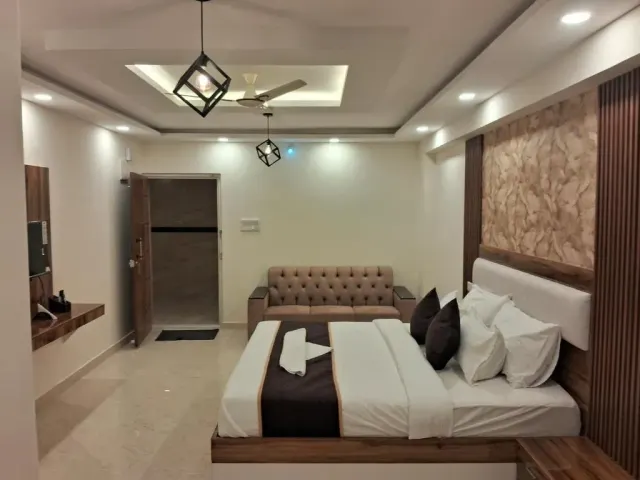 Photo 3 of 10 at Hotel orchid inn
