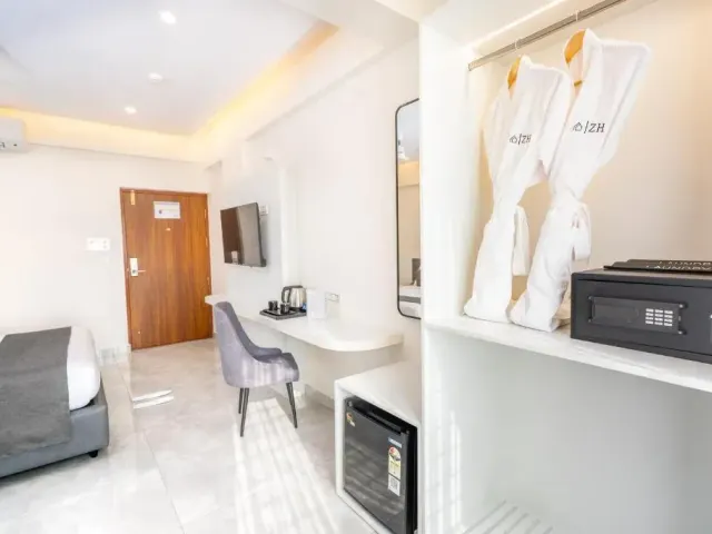Photo 9 of 10 at U By Z Hotels, Brookefield
