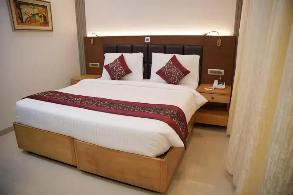 Photo 1 of 10 at The Ontime Hotel, Bangalore