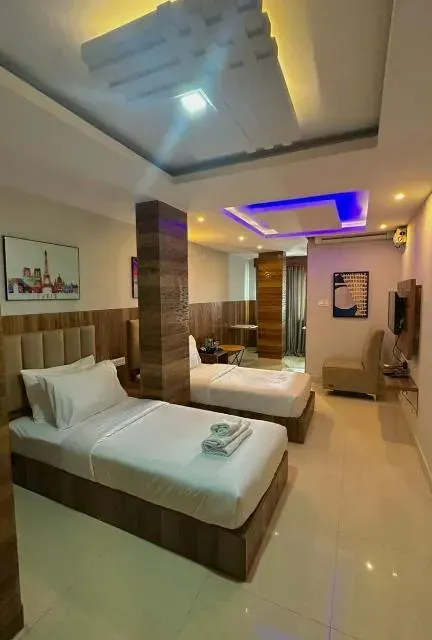 Photo 1 of 10 at Hotel Avenue Suites Near International Airport Bangalore